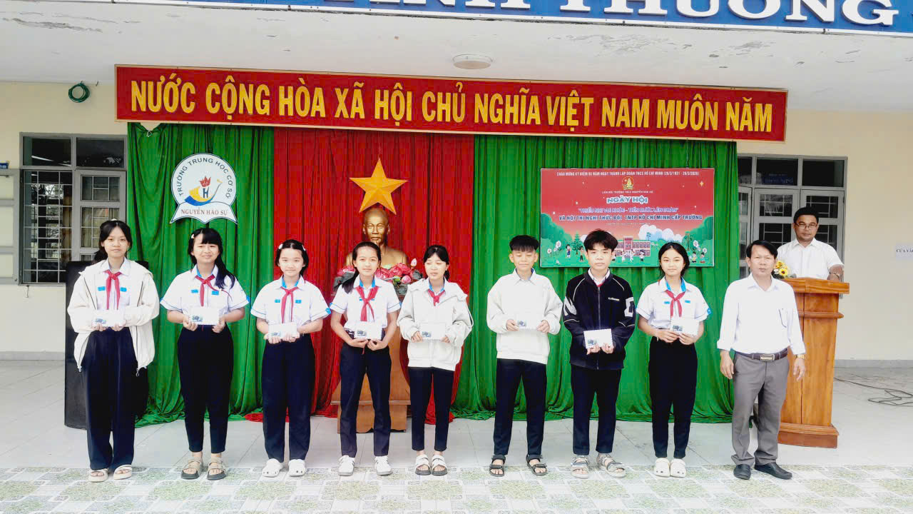 hội trại 3